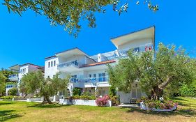 Ενοικιαζόμενα Διαμερίσματα Φάρος